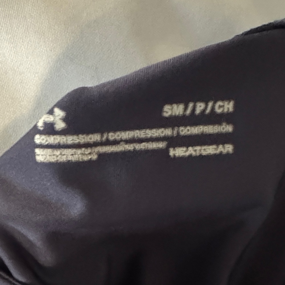 Under Armour Dark Compression Top